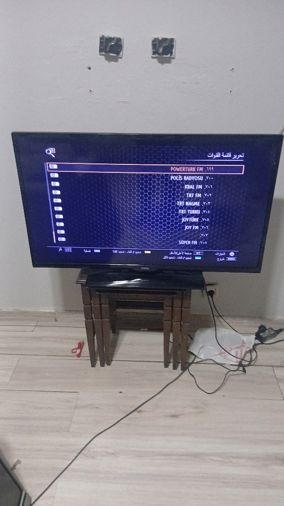 VESTEL 102 EKRAN TV KENDİNDEN UYDULU - 3