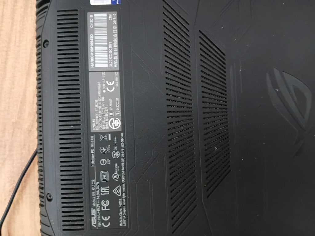 ASUS ROG GL702Z - 2