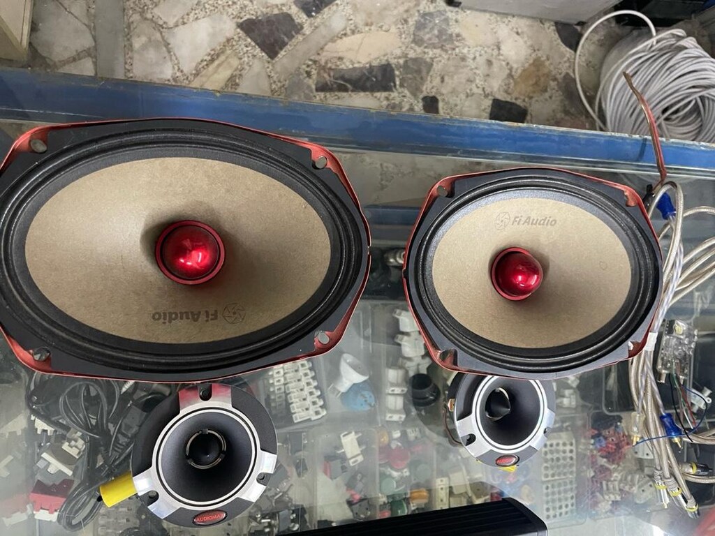 Fi Audio 500 watt midrange tertemiz kabinli - 5