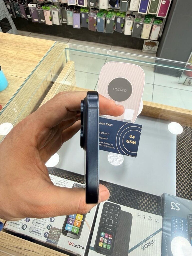 İPHONE 15 PRO MAX 256 GB - 4