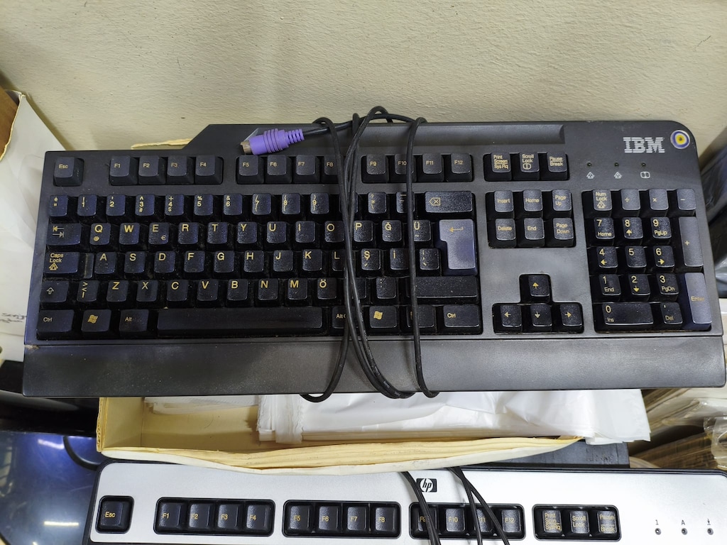PS2 Klavye IBM MARKA 2 EL ÜSKÜDAR MERKEZ - 2