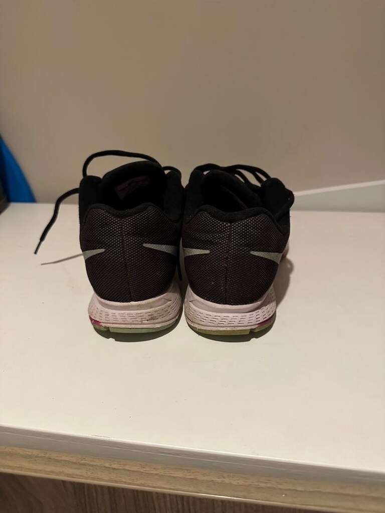 Nike Air Zoom Pegasus 32 (Kadın - Siyah/Mor/Gümüş) modeli - 4