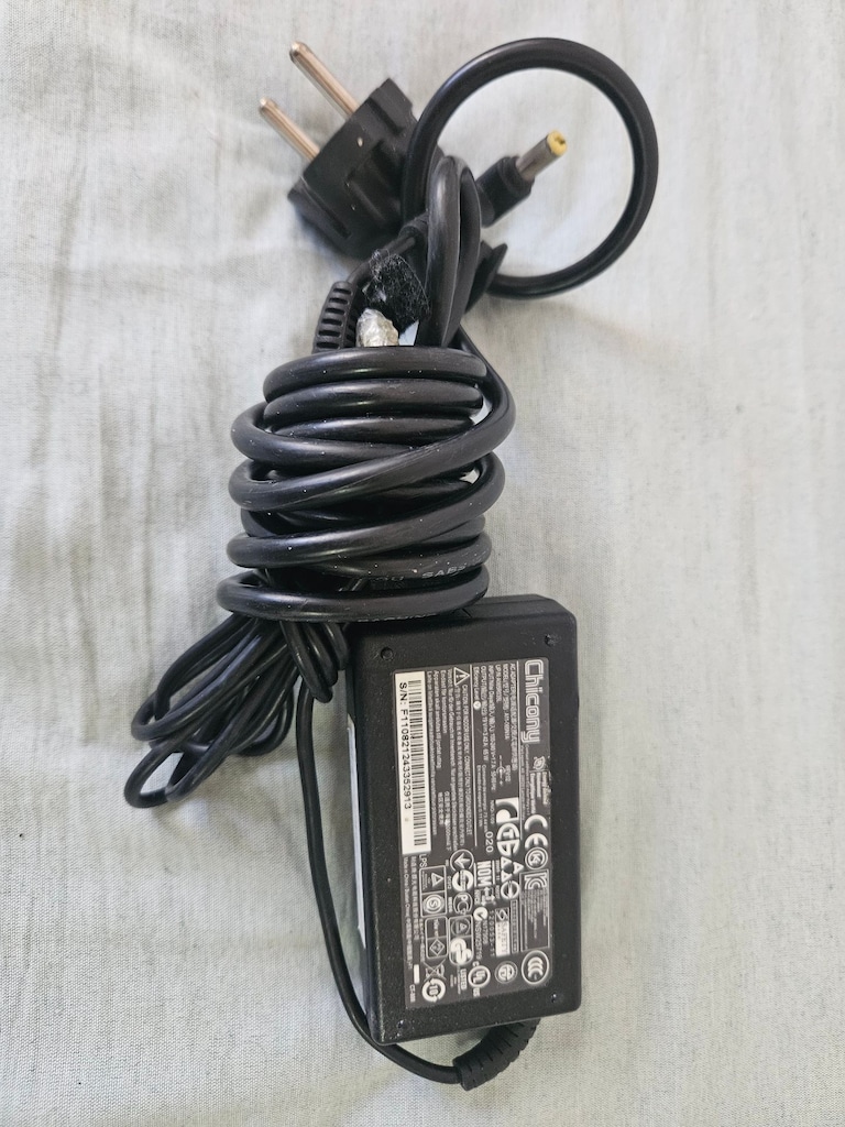 Fast Laptop Adaptörü 20 Volt 3.25 Amper - 3