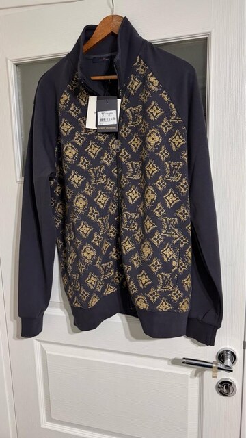 Louis Vuitton Eşofman Takmı