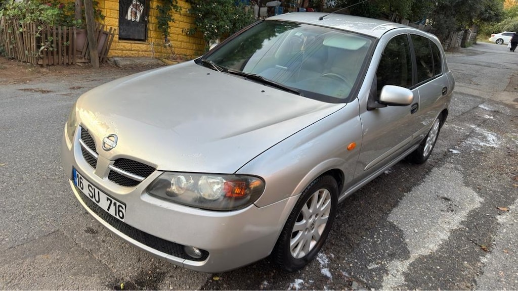 Nissan Almera 1.5 Tekna - 4