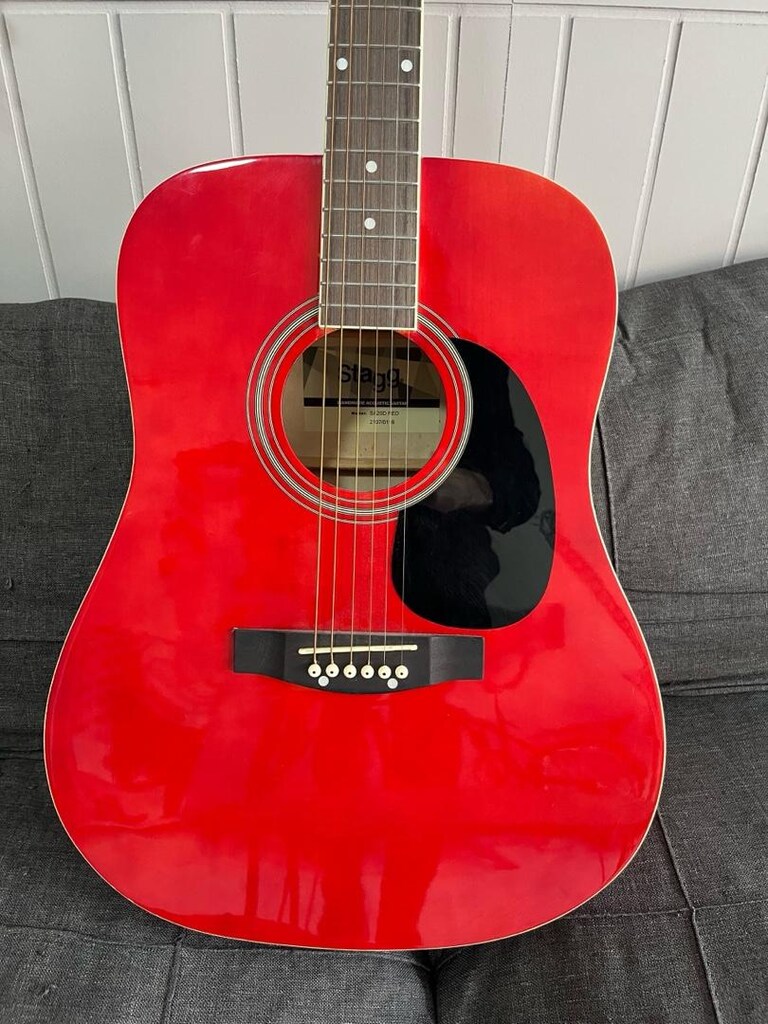 Akustik Gitar Sıfır Ayarında Hiç Kullanılmadı 4/4’lük - 2