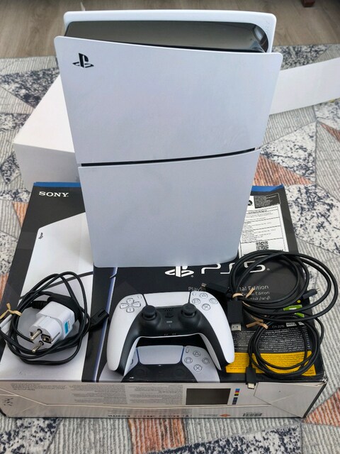 PS 5 SLİM