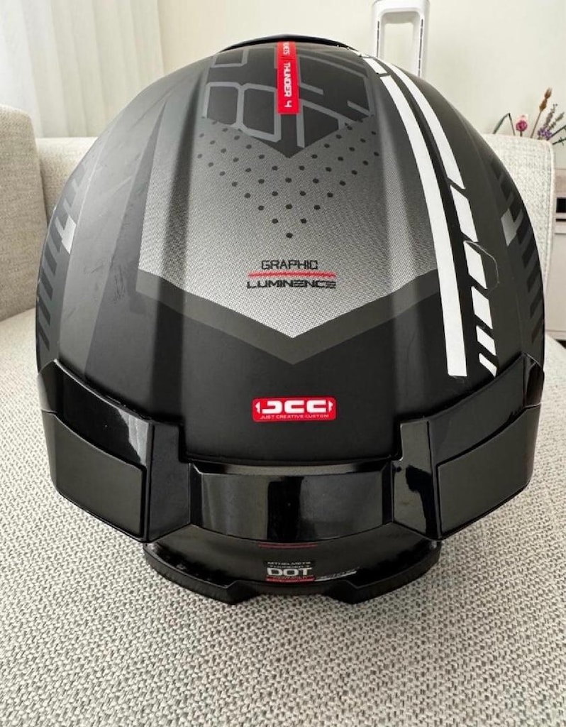 MT Kask Thunder 4 XL - 6