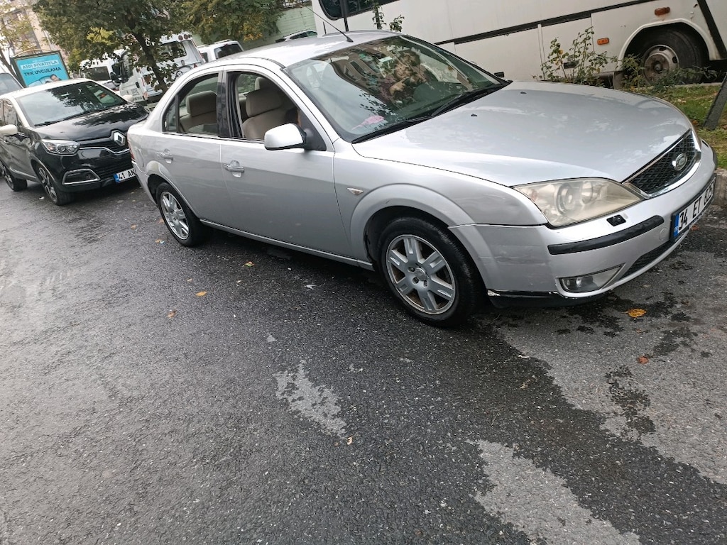 Ford Ghia otomatik - 3