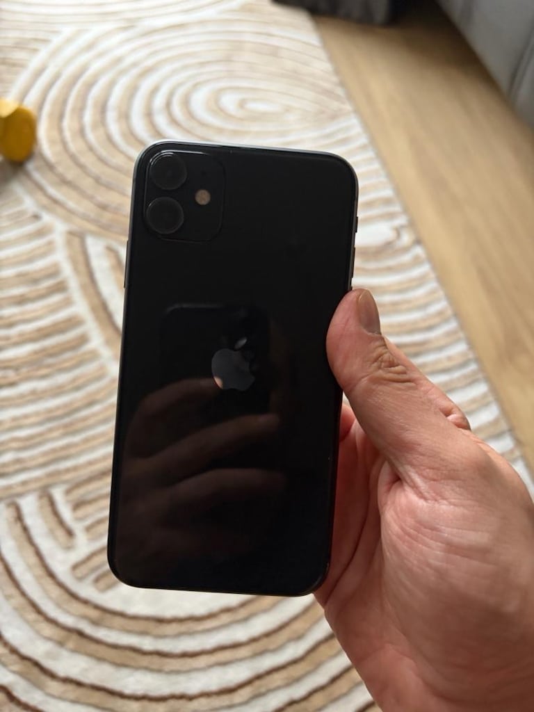 iPhone 11 64gb - 3
