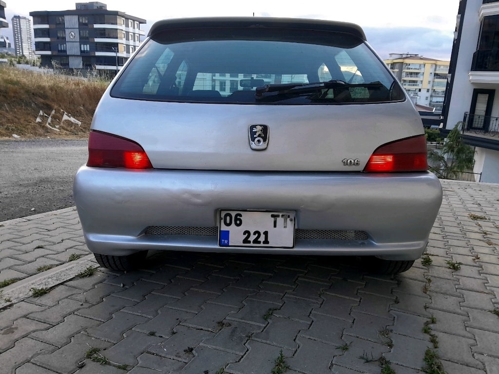 1.6 XS - 4