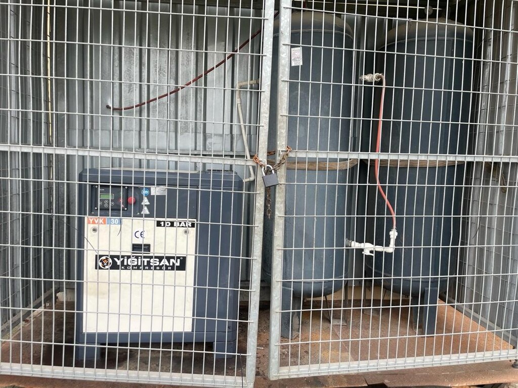 YİĞİTSAN YVK 30 vidalı kompresör , kurutucu, 1000 lt tank ve Kafes - 6