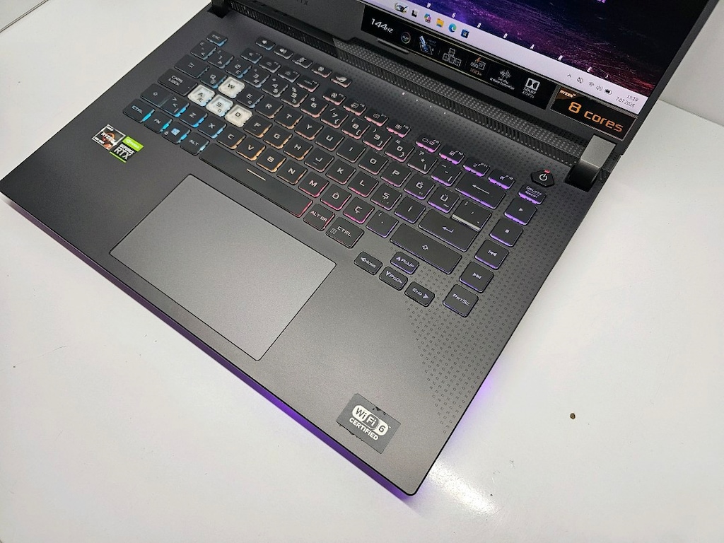 Asus Rog Strix Gaming Laptop RTX3050 - 4