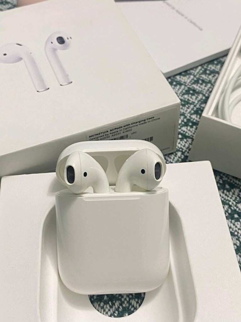 Orijinal Apple AirPods 2 kulaklık - 7