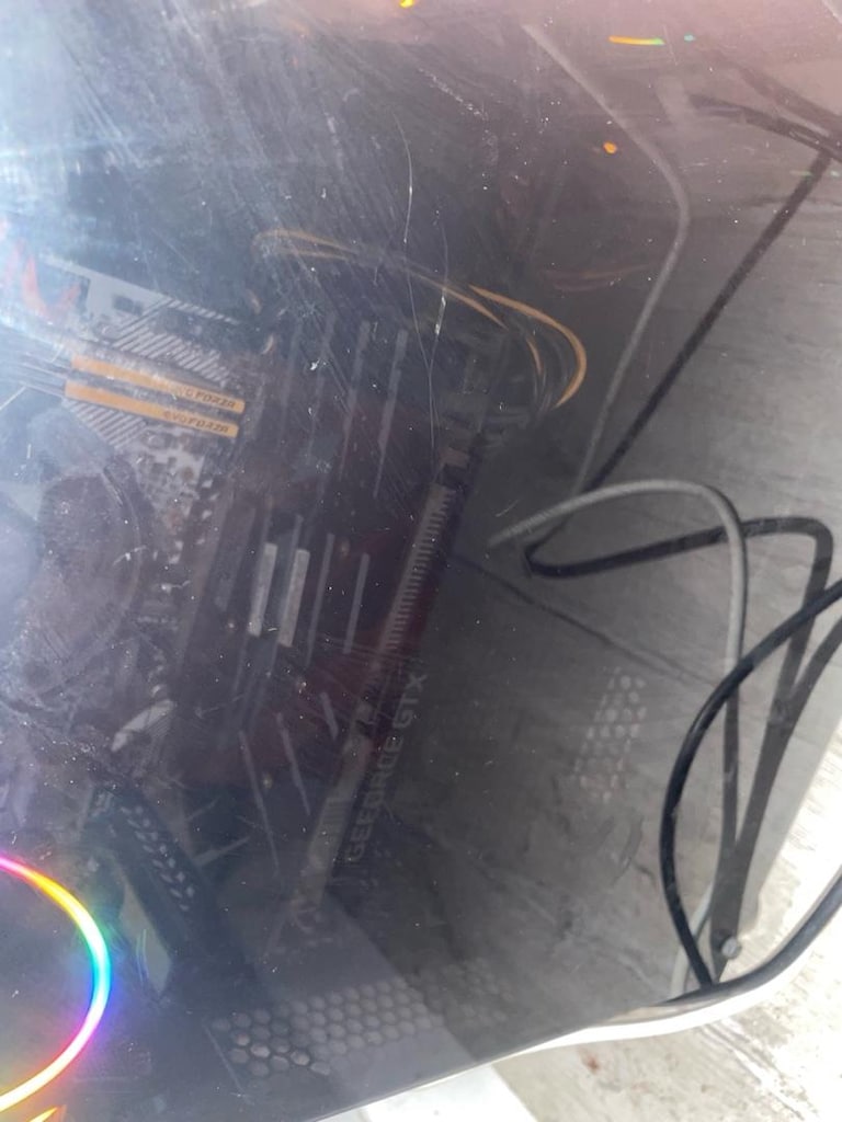 GTX 1660 super ryzen 5 3500x kasa - 3