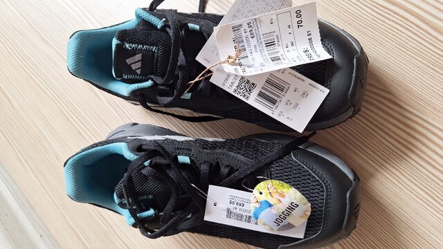 Adidas ayakkabı
