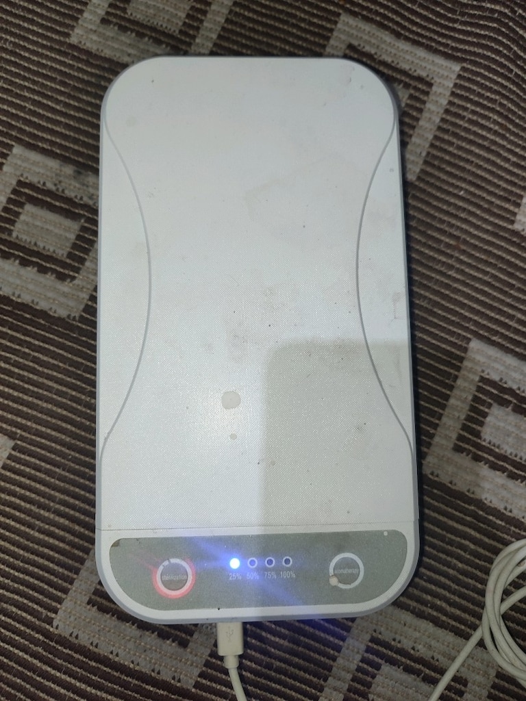 Sağlığınız İçin 2'si 1 Arada: UV Telefon Sterilizatörü & Aromaterapi - 3