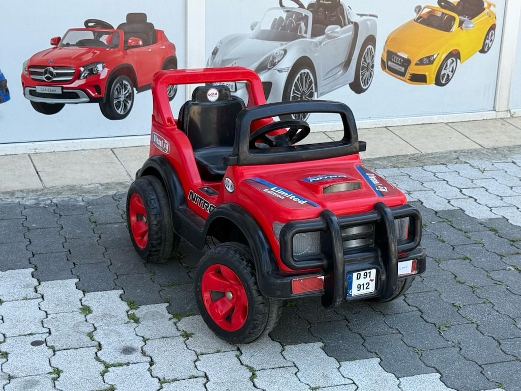 TİAGO AKÜLÜ ARABA SUV