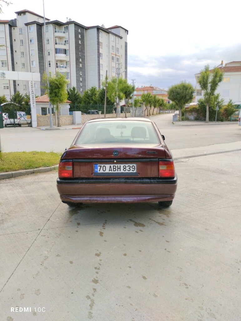 ACİL 95 Model Opel Vectra 2.0 - 5