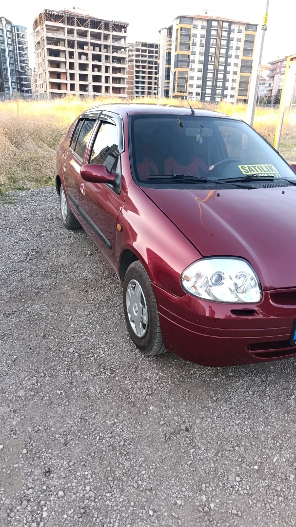2001 CLİO - 3