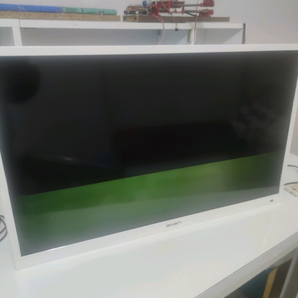 Axen 32 inç TV - 2