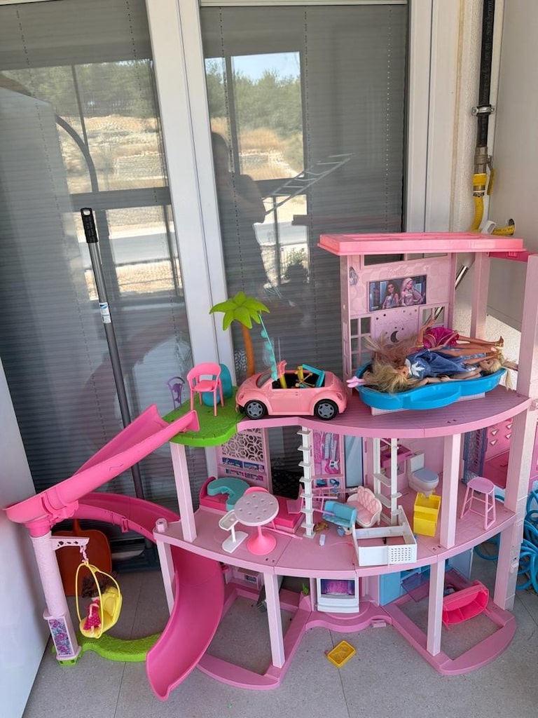 barbie evi