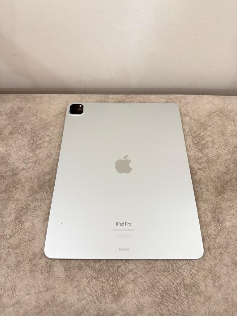 iPad Pro / M2 / 12.9 inç / 256 GB / Gümüş - 4