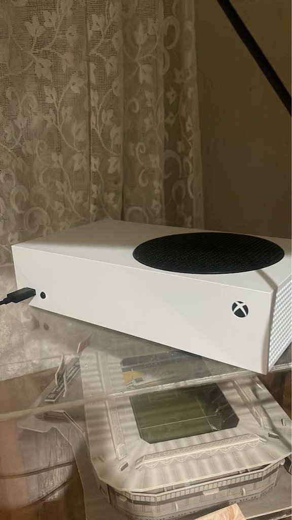 3 AYLIK ÇOK UYGUN XBOX SERİES S 2 KOLLU
