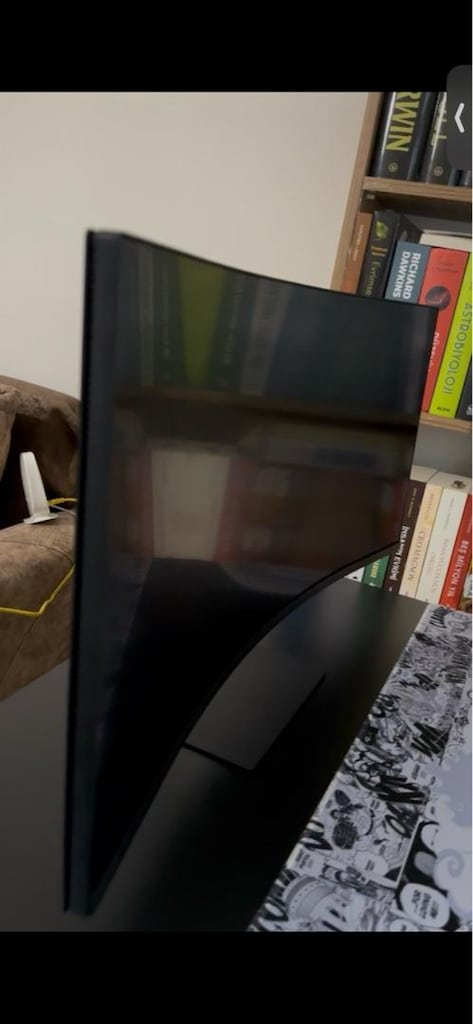 XIAOMİ 34 inç WQHD 180 Hz 1 ms curved gaming monitör