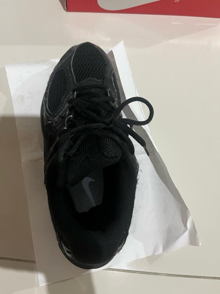 Nike- 38 numara siyah spor ayakkabısı- kadın - 6
