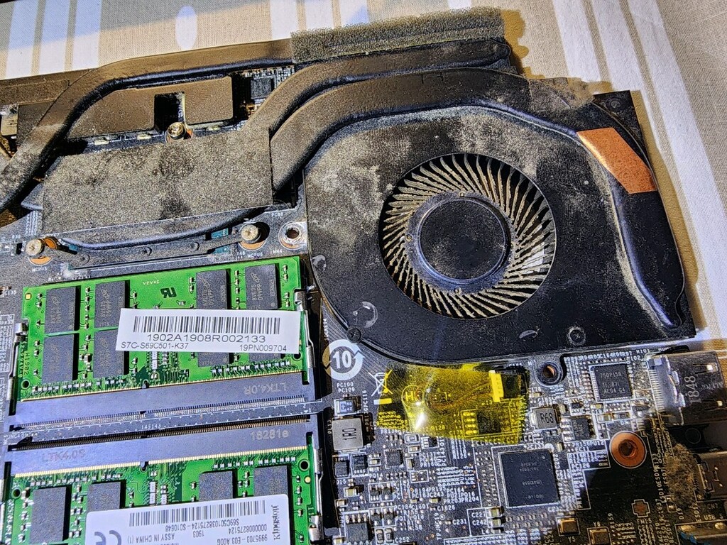 LAPTOP TEMİZLİK&UPGRADE - 8