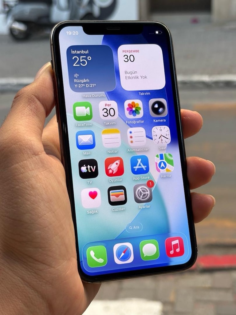 İPhone 11 Pro 64GB - 3
