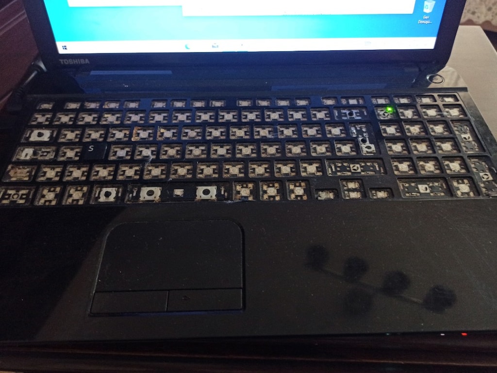i5 4200m Laptop / Kusurlu - 4
