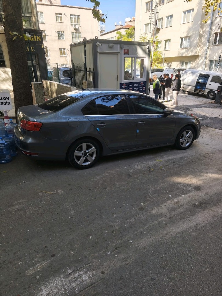 SATILIK WOSVAGEN 1.6TDI 2012 JETTA OTOMATİK 7 İLERİ - 3