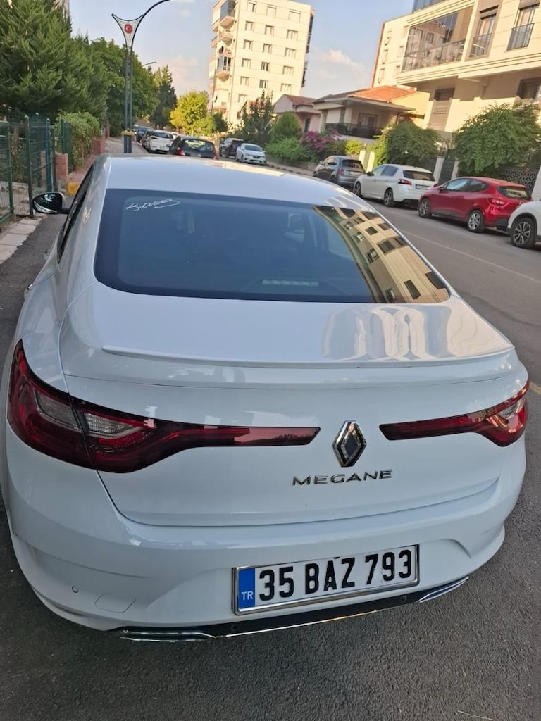 RENAULT MEGANE 1.3 TCe JOY 2021 MODEL - 14