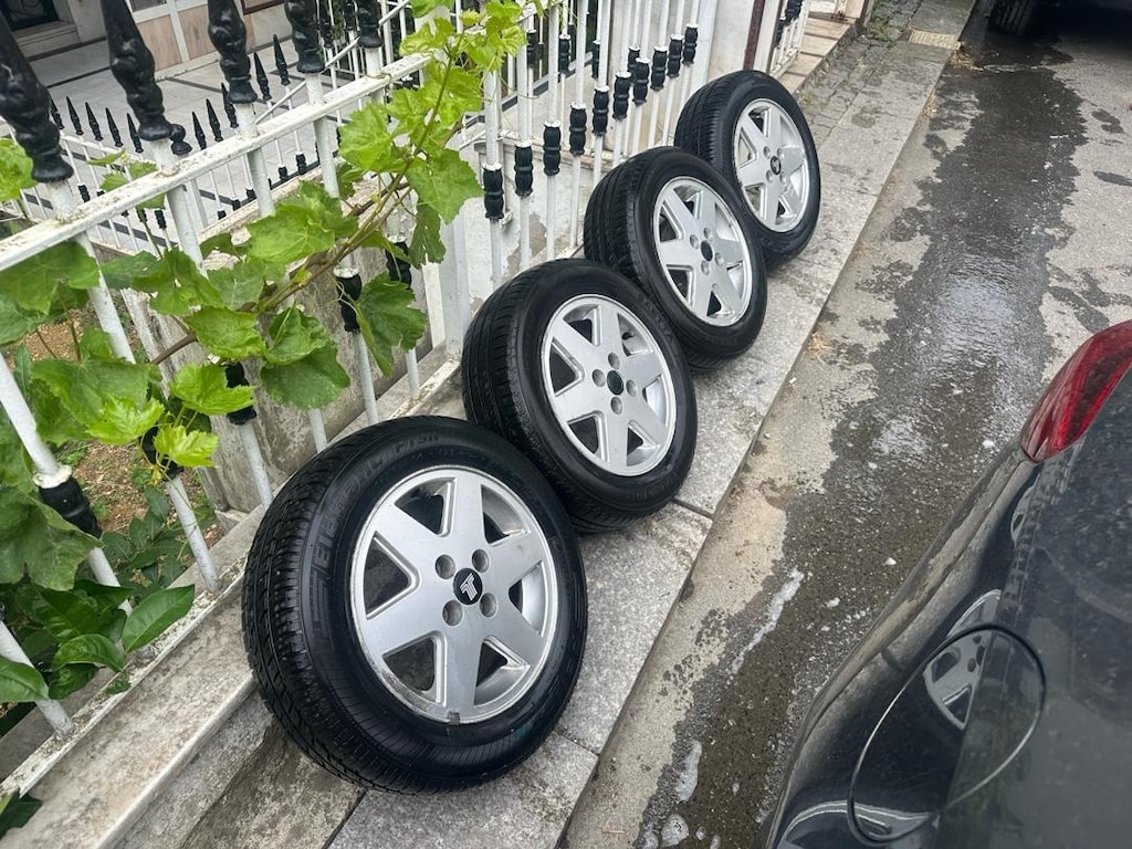 6.KOL JANT LASTİK TAKIMI 2.PETLAS 175 65 14 2.SAETTA 175 65 14 4X100 - 5