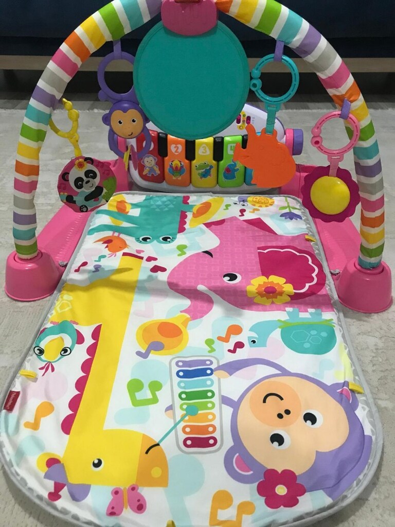 Fisher price bebek oyun halısı