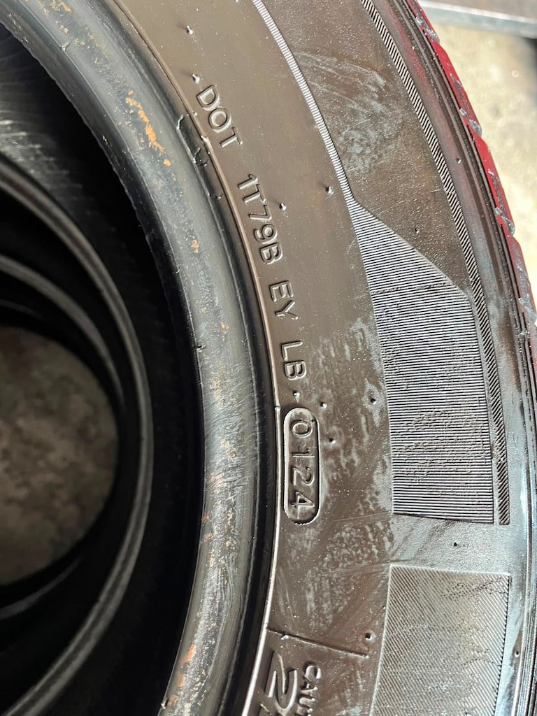 215/65 R16 LAUFENN C 4 ADET YAZLIK SIFIR AYARINDA ÇIKMA LASTİK - 4