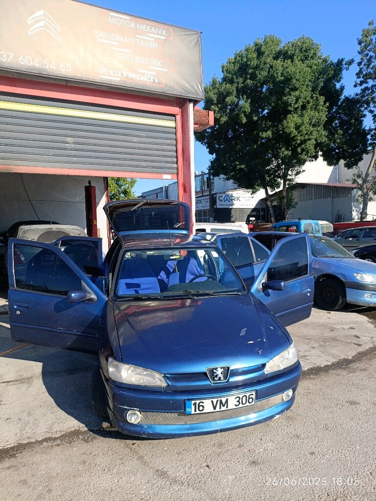 Peugeot platinium 2001 - 2
