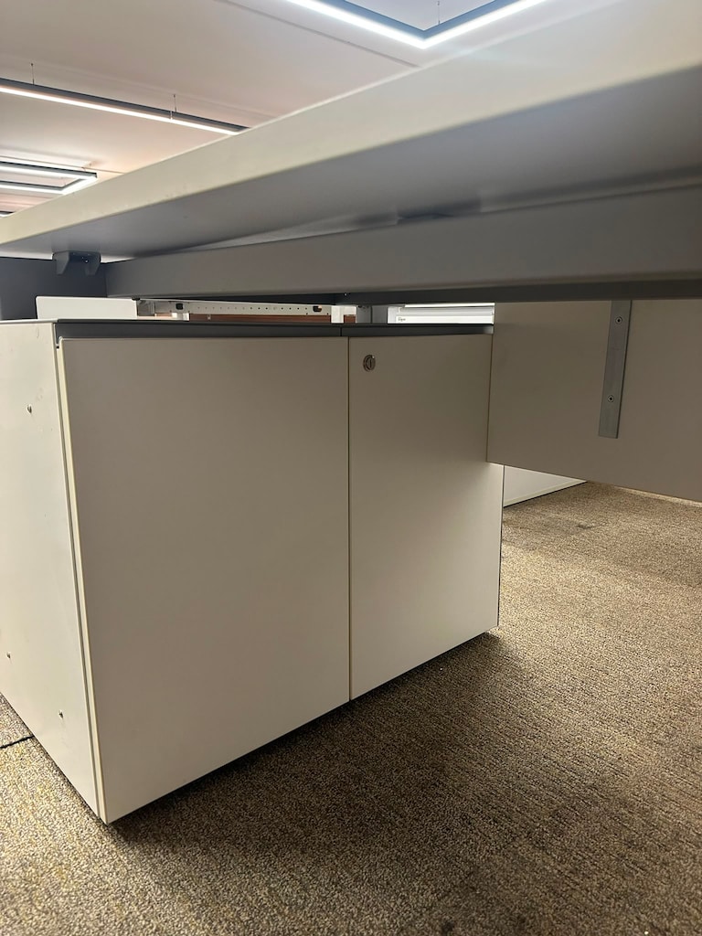 KLAS OFİS ÜSKÜDAR 140x80 MODERN KAVİSLİ ÇALIŞMA MASASI - 4