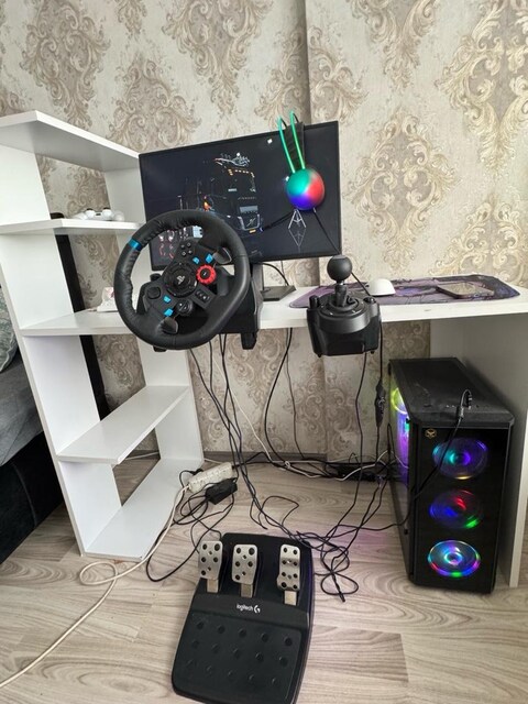Logitech G29