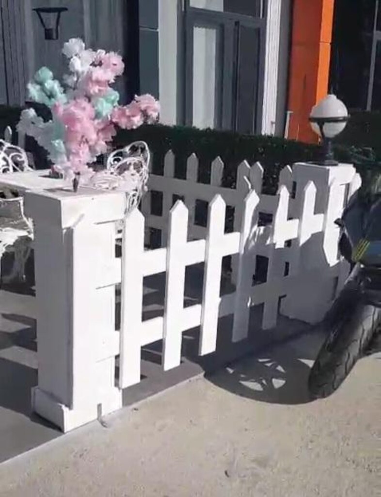 Ahşap bahçe çit ve saksı - 4