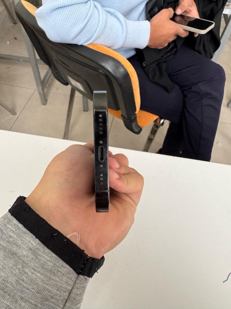 Hatasız iPhone 14 Pro YD - 6