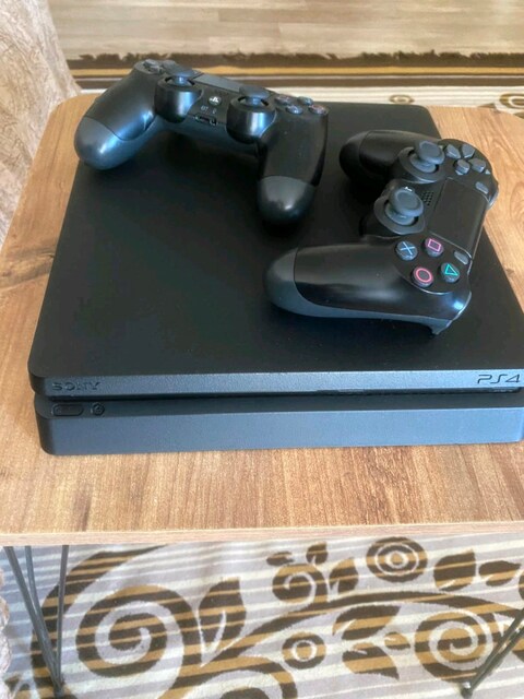 Fc 26+GTA 5+SIFIR AYARINDA PS 4 SLİM 500 GB +500 gb hard diskk
