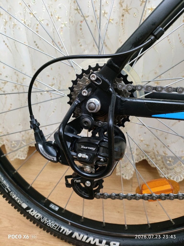 Sıfır gibi hatasız 26 jant BTWIN Rockrider 340 L kadro dağ bisikleti - 12