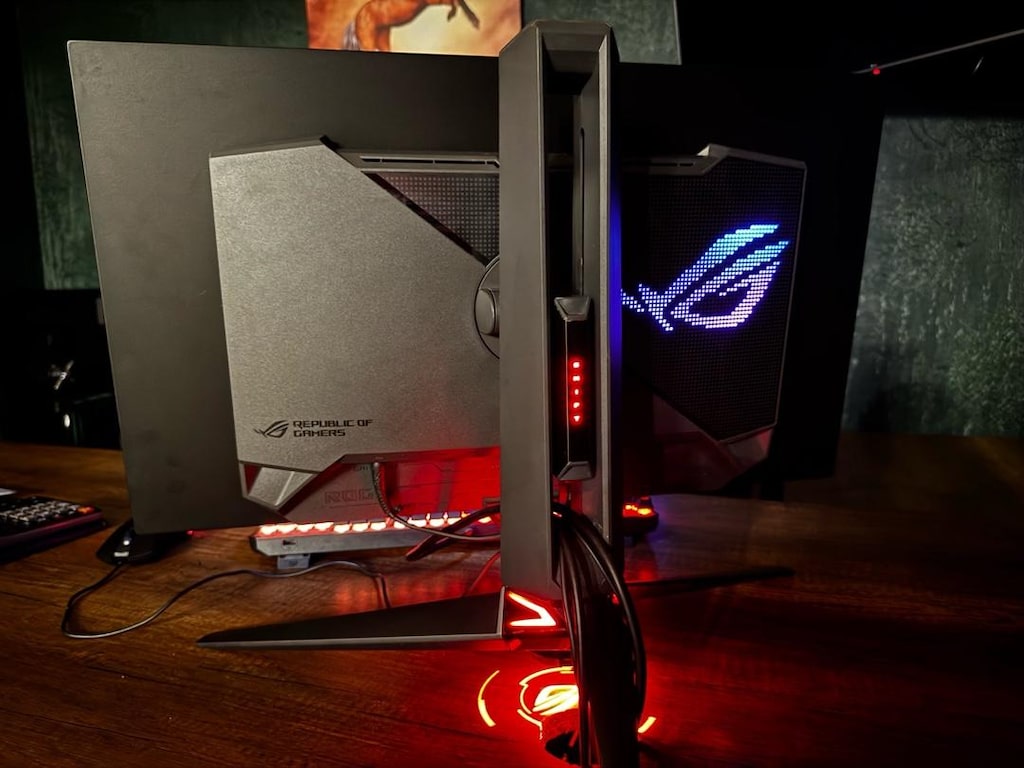 Asus Rog 2K Oled 26,5 Monitör - 2