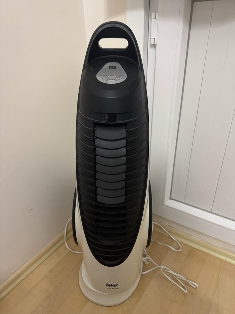 Fakir TVL 90 S kule tipi vantilatör.