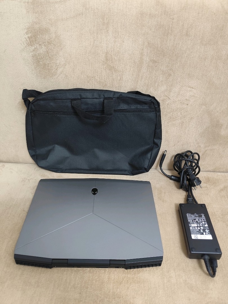 Alienware Gaming - 6 GB RTX 2060 + 16 GB + 512 SSD - İ7 8750H - 5