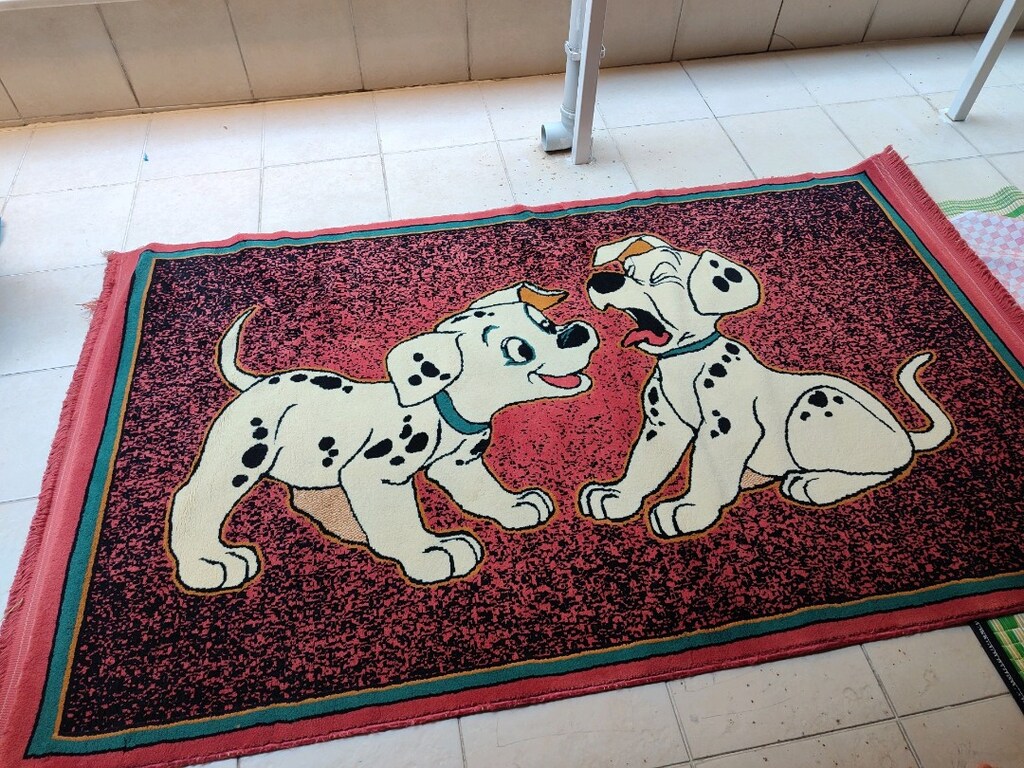 köpek desenli halı - 6