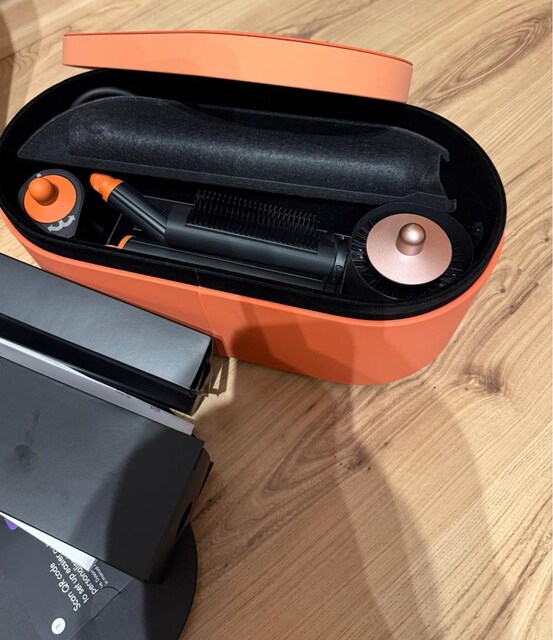 Dyson airwrap id